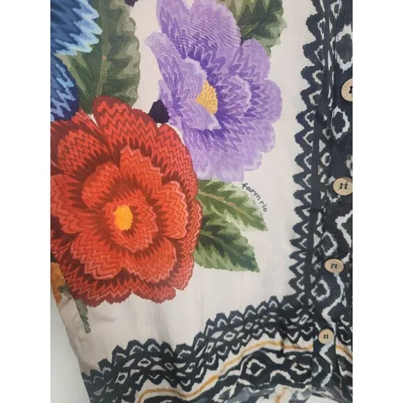 Farm Rio Women's Sz. XS Ivory Black Floral Blouse Classic Button up - Picture 3 of 8